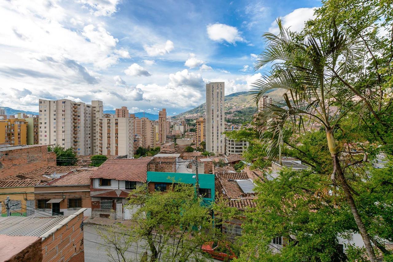 Raiz Hostel Medellín Exteriör bild