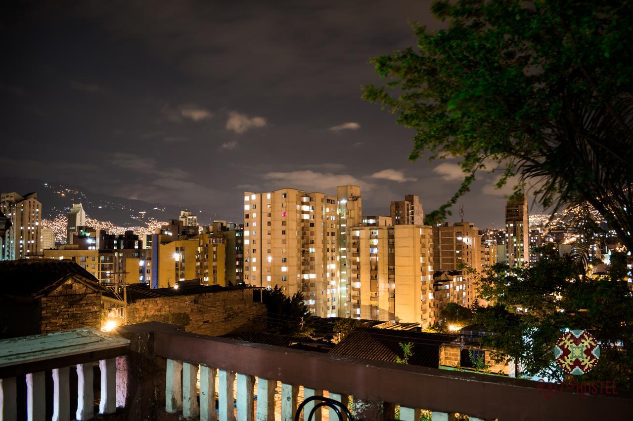Raiz Hostel Medellín Exteriör bild